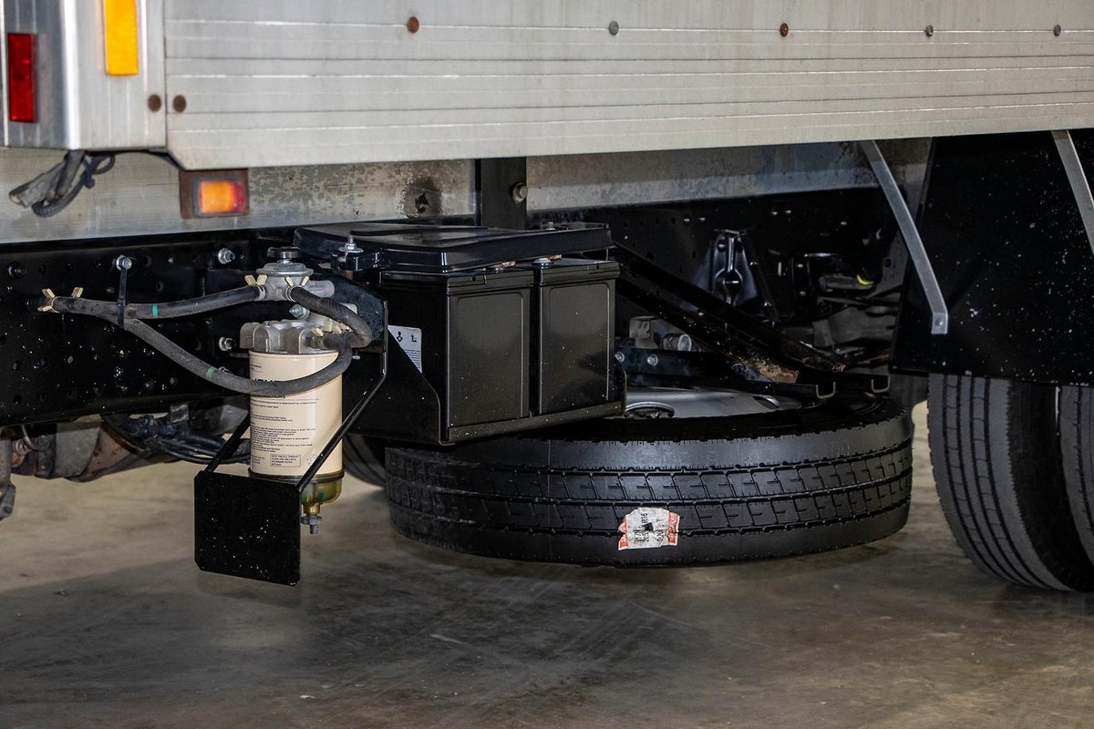 2021 Isuzu N Series NNR 45-150 image 19