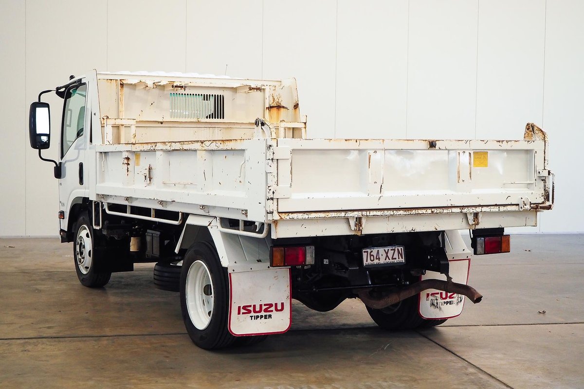 2017 Isuzu N Series NQR 87/80-190 image 5