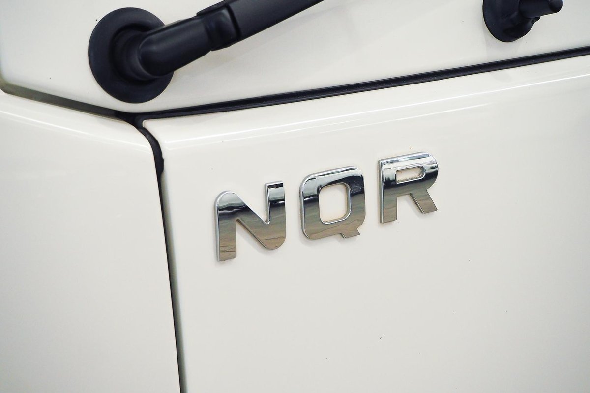 2017 Isuzu N Series NQR 87/80-190 image 15