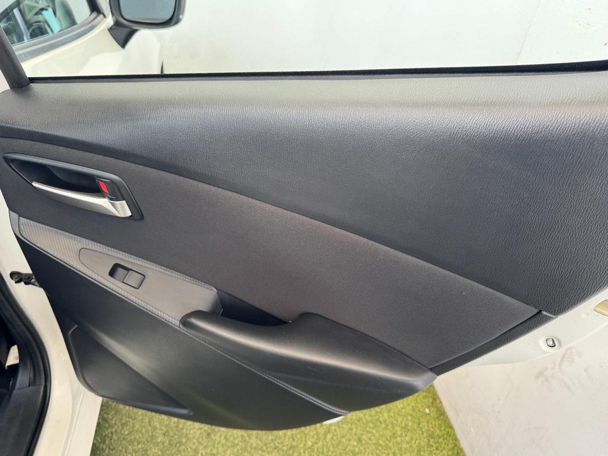 2023 Mazda 2 G15 Pure DJ Series image 12