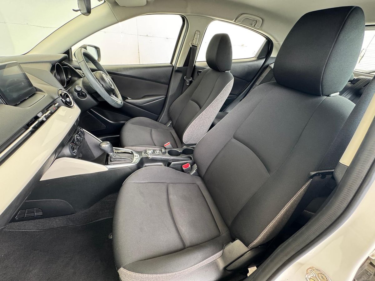 2023 Mazda 2 G15 Pure DJ Series image 25