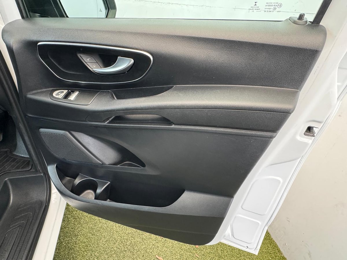 2021 Mercedes-Benz Vito 116CDI 447 image 10