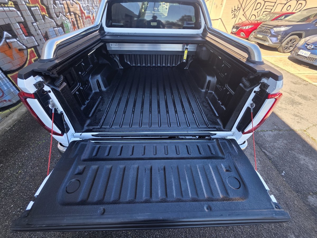 2024 Volkswagen Amarok TDI500 Style NF MY24 4X4 Dual Range image 38