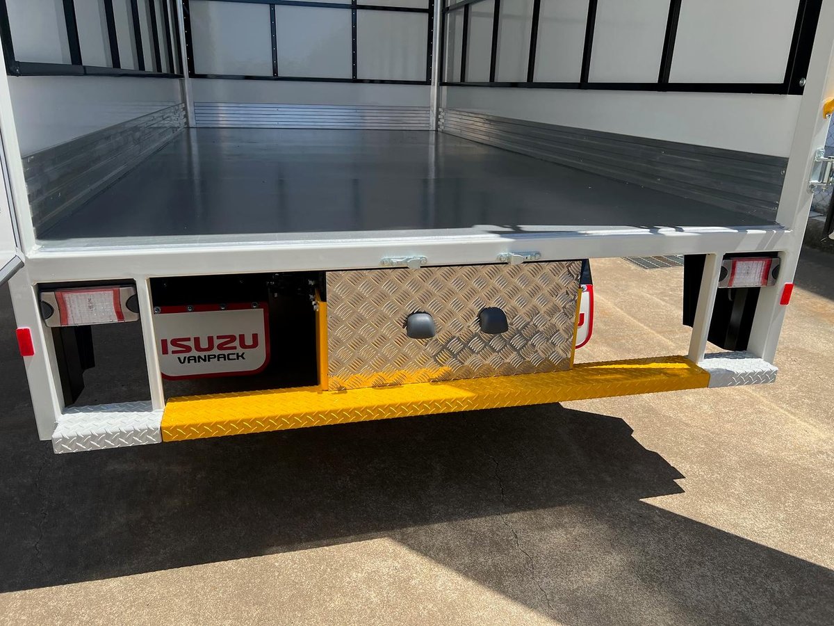 2026 Isuzu N Series image 5