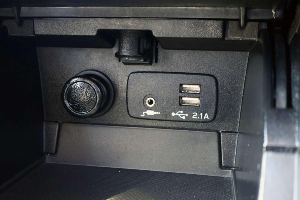 2022 Volkswagen Tiguan image 16