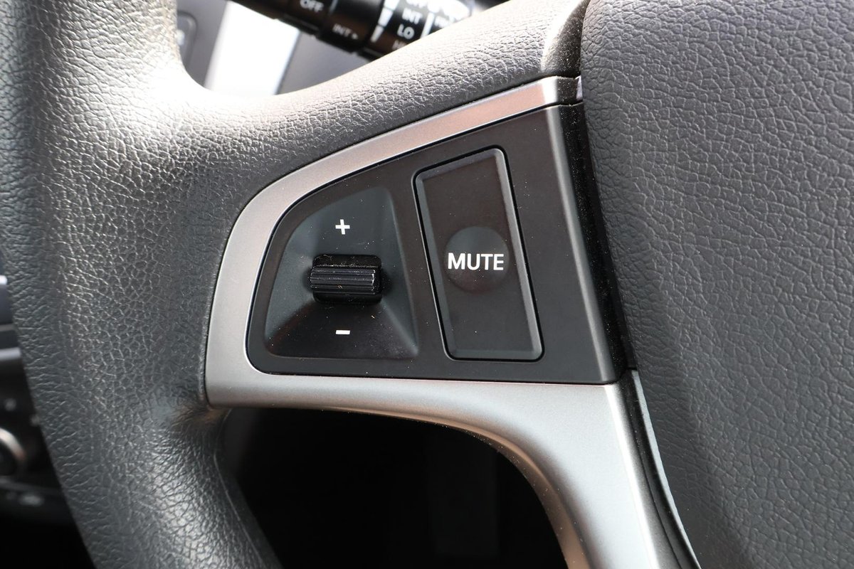 2016 Hyundai Accent Active RB4 MY17 image 10