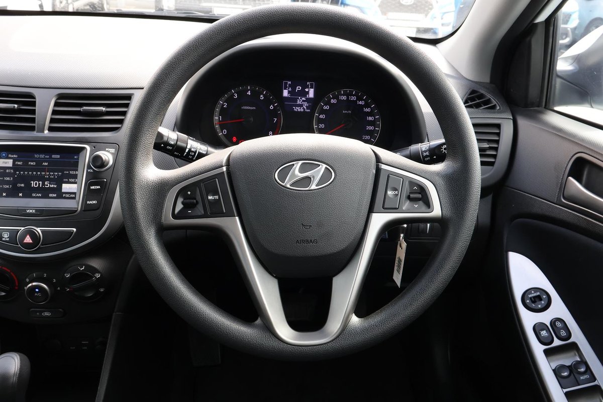 2016 Hyundai Accent Active RB4 MY17 image 9