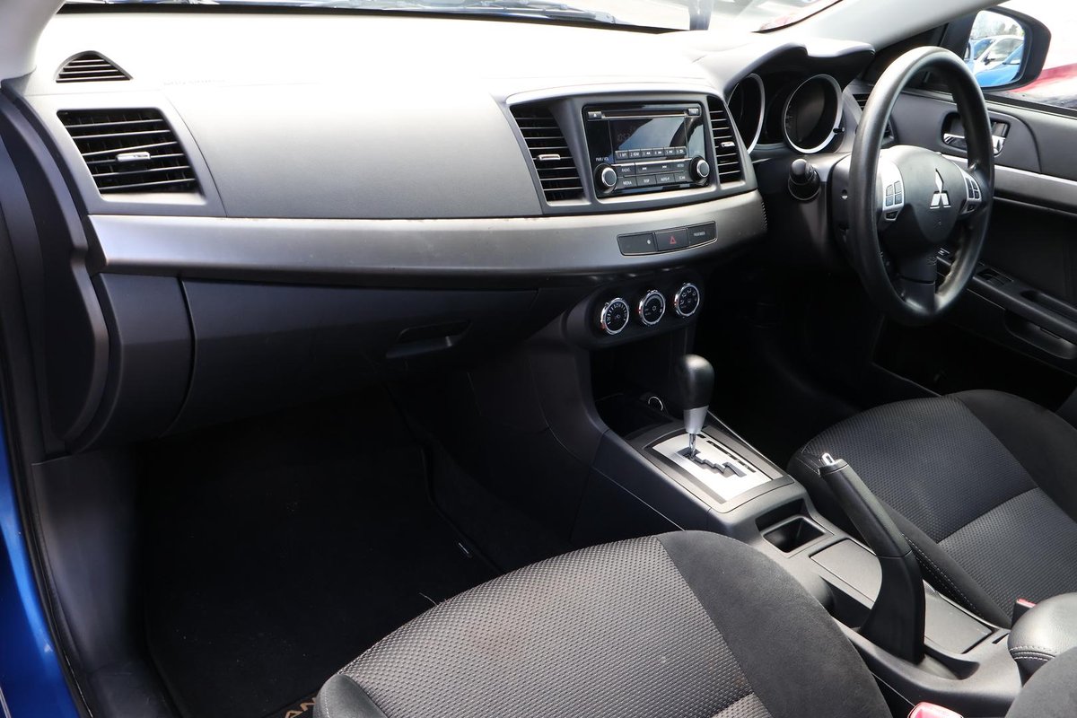2015 Mitsubishi Lancer ES Sport CJ MY15 image 21