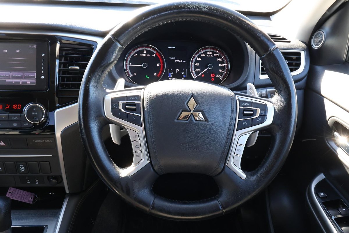 2022 Mitsubishi Triton GLS MR MY22 4X4 Dual Range image 9