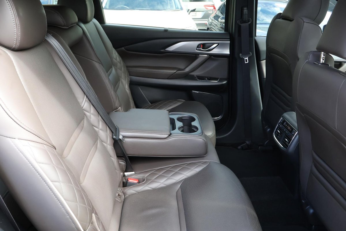 2023 Mazda CX-9 Azami TC AWD image 28