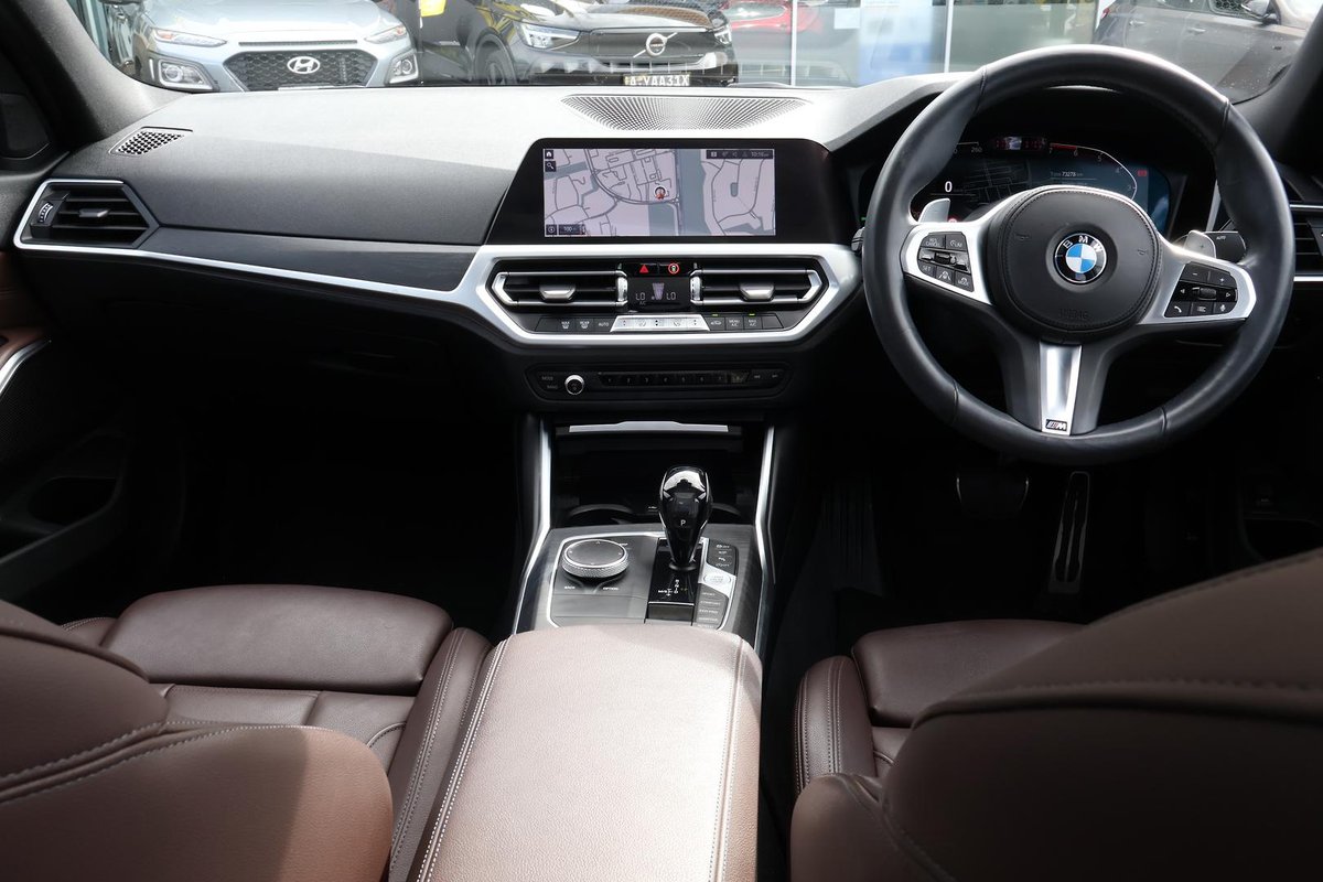 2020 BMW 3 Series 330i M Sport G20 image 9
