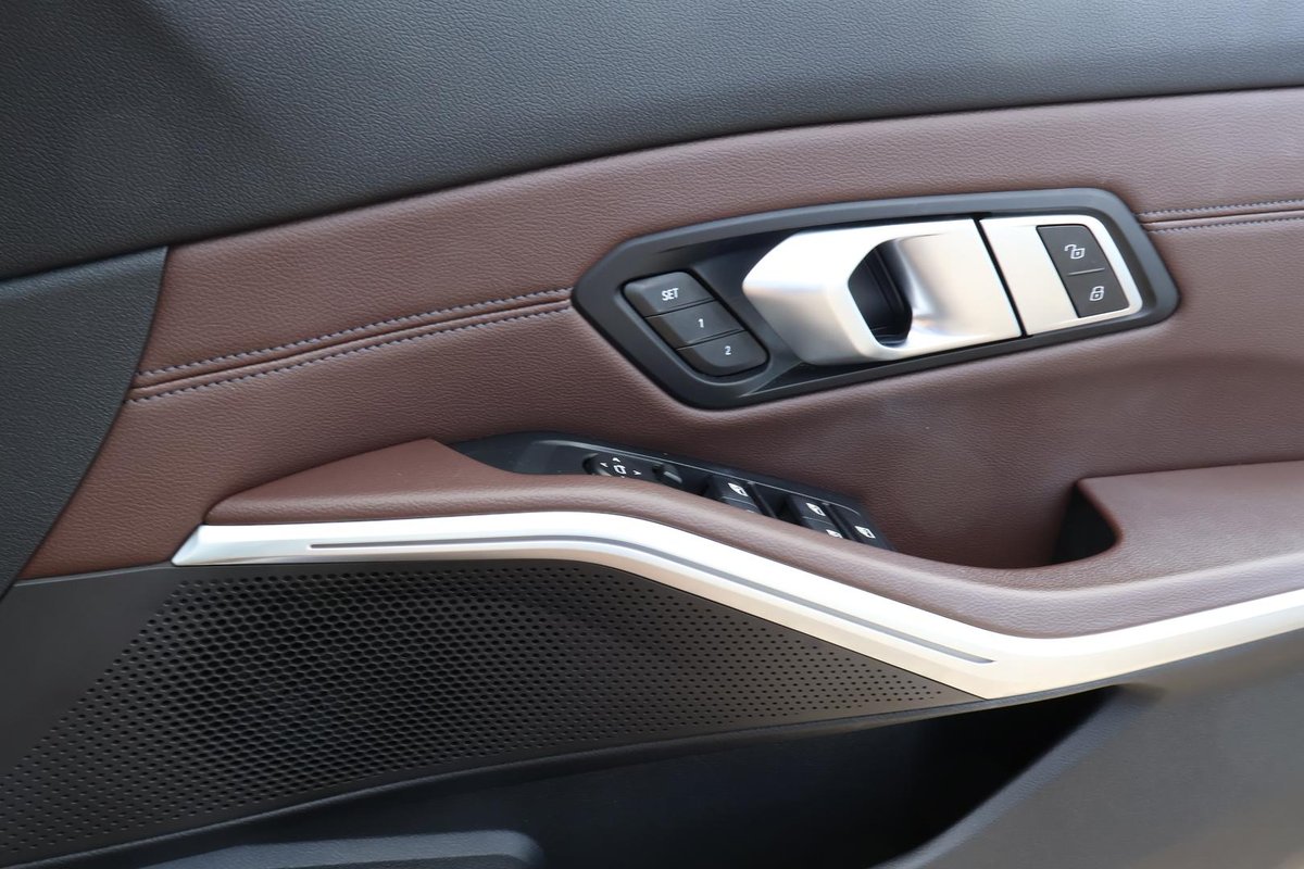2020 BMW 3 Series 330i M Sport G20 image 24