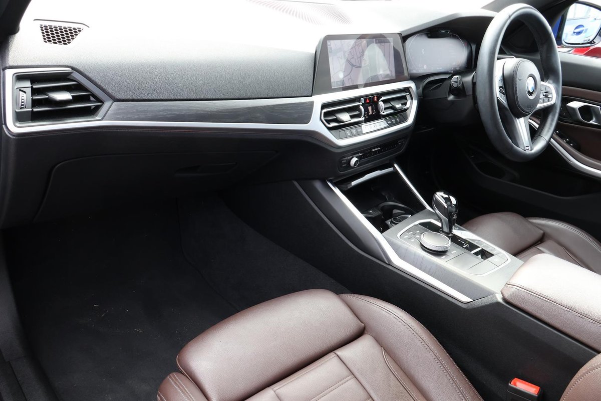 2020 BMW 3 Series 330i M Sport G20 image 29