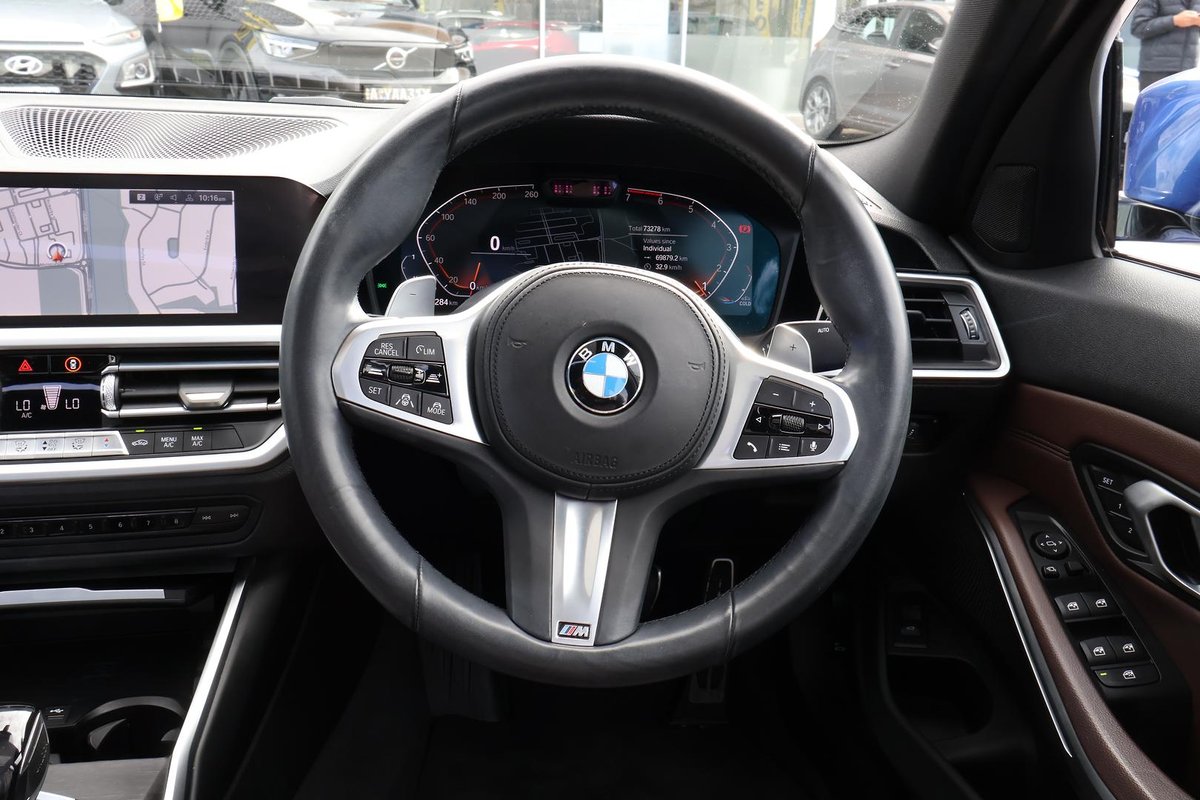2020 BMW 3 Series 330i M Sport G20 image 10