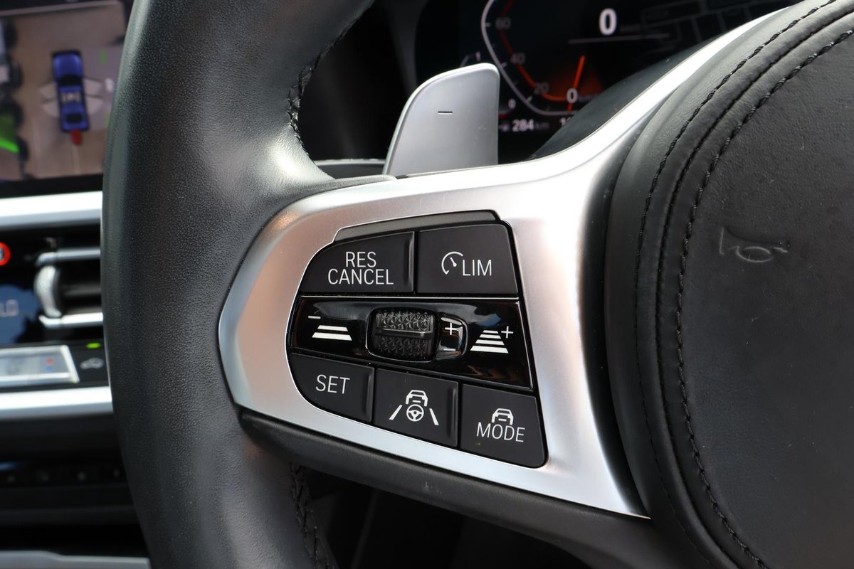 2020 BMW 3 Series 330i M Sport G20 image 11