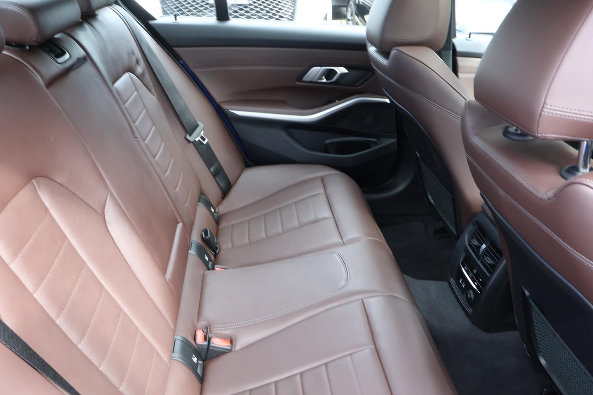 2020 BMW 3 Series 330i M Sport G20 image 27