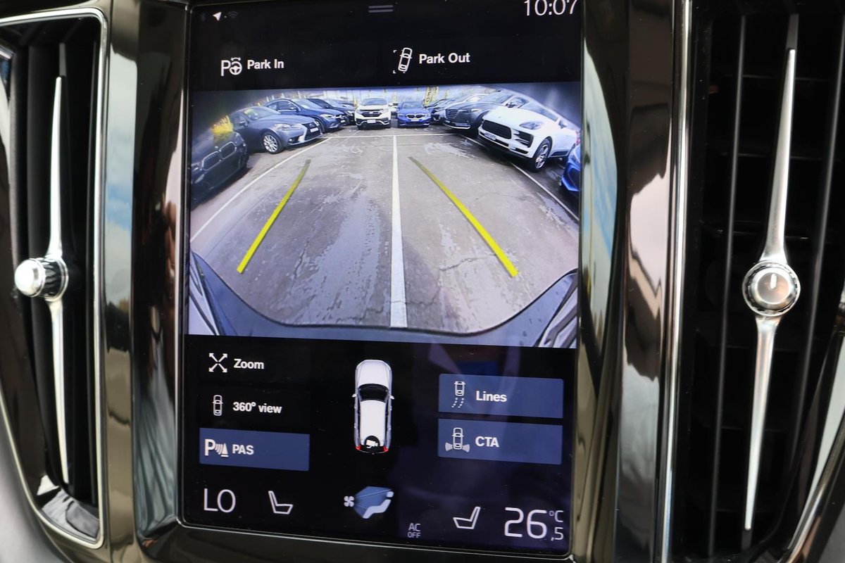 2021 Volvo XC60 T5 Momentum MY21 AWD image 16