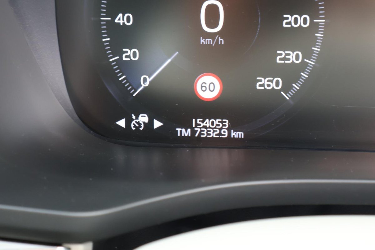 2021 Volvo XC60 T5 Momentum MY21 AWD image 12