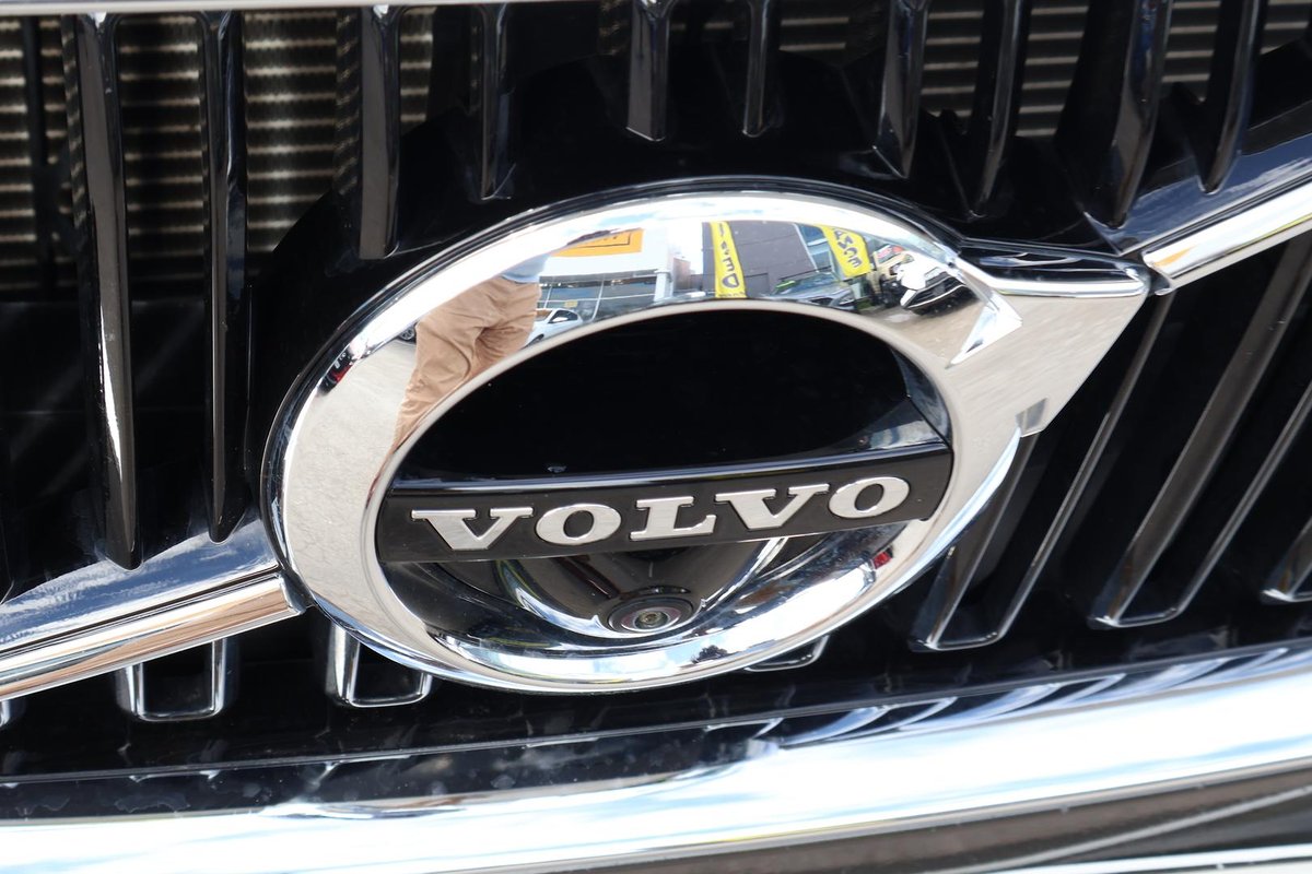 2021 Volvo XC60 T5 Momentum MY21 AWD image 37