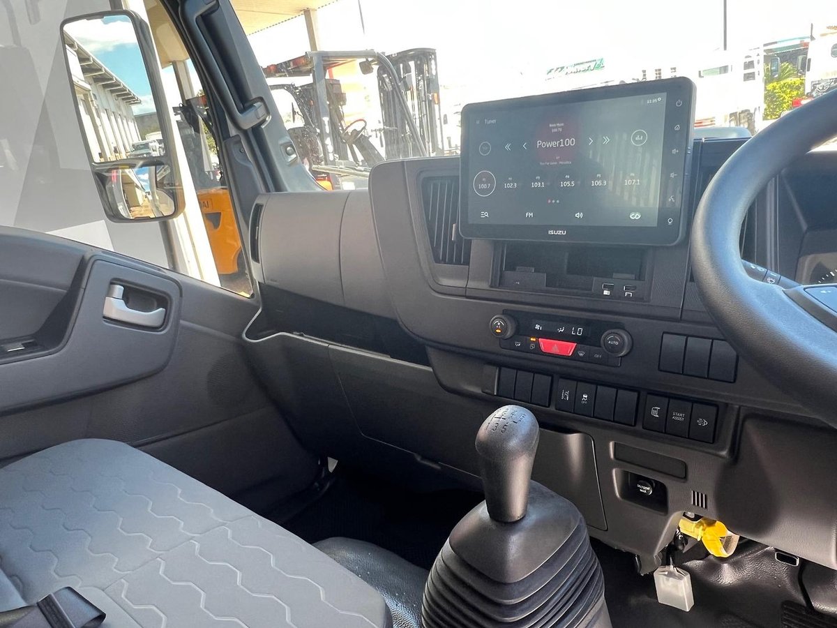 2026 Isuzu N Series image 9