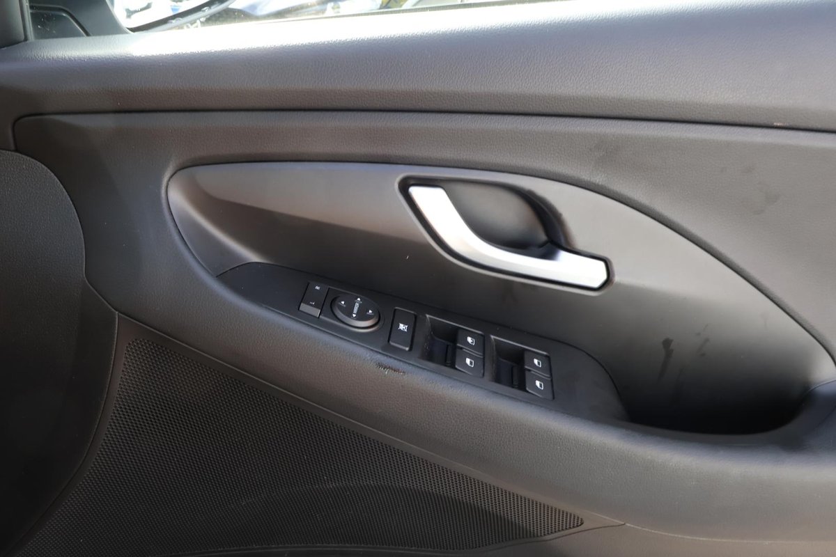 2019 Hyundai i30 Go PD MY19 image 19