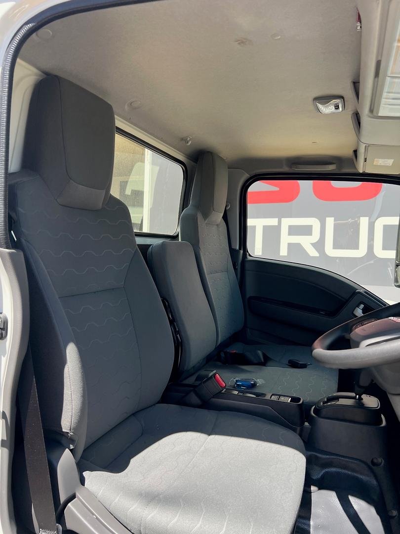 2026 Isuzu N Series image 4