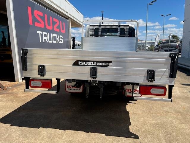 2026 Isuzu N Series image 13