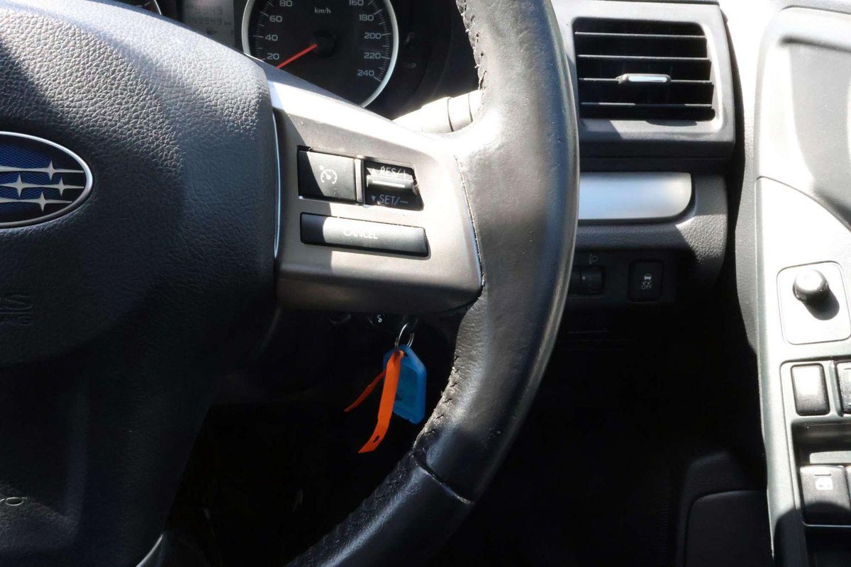 2014 Subaru Forester 2.5i Luxury S4 MY14 AWD image 41