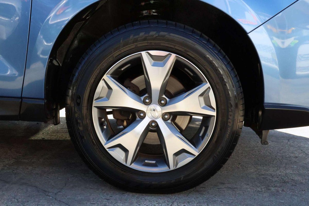 2014 Subaru Forester 2.5i Luxury S4 MY14 AWD image 9