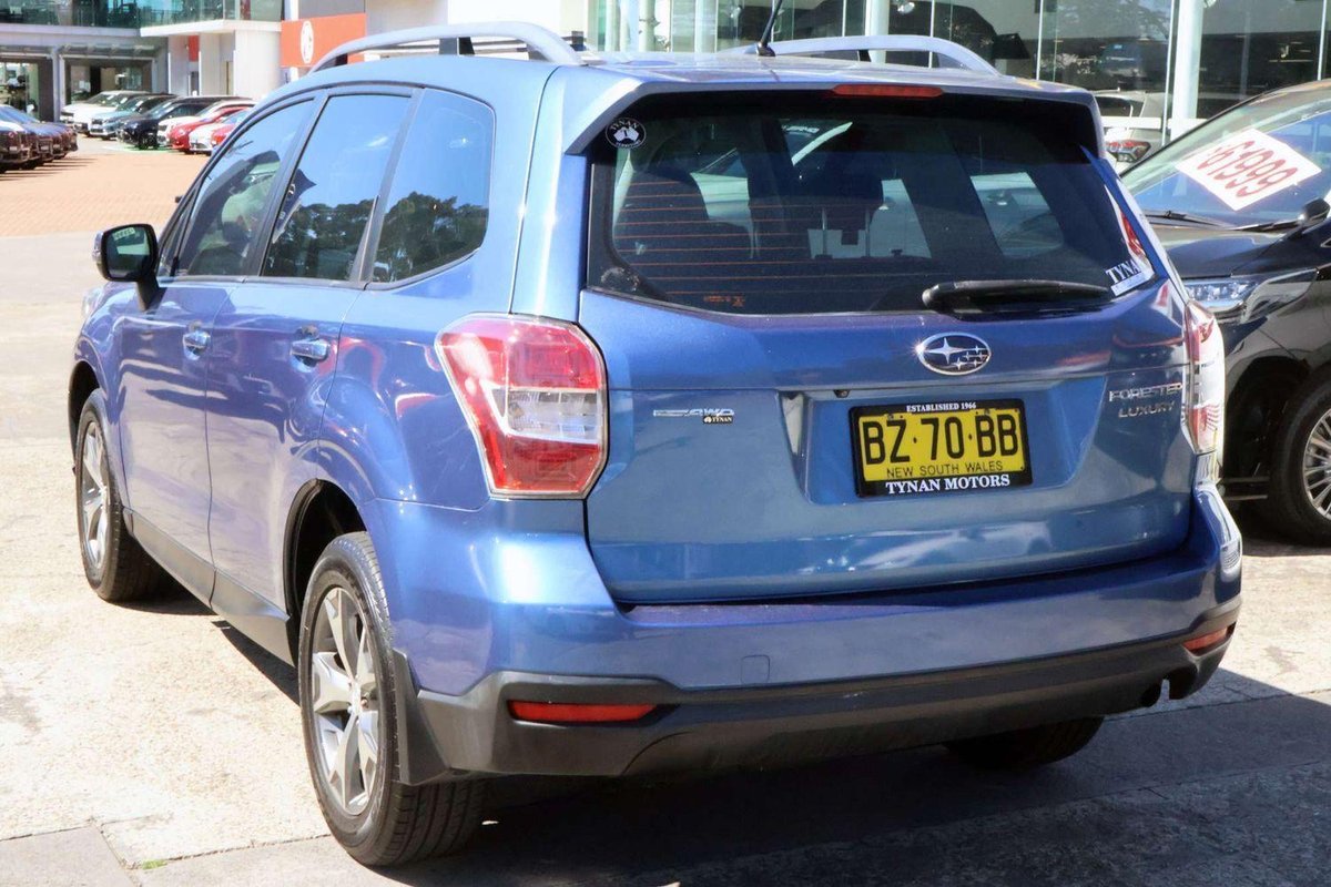 2014 Subaru Forester 2.5i Luxury S4 MY14 AWD image 32
