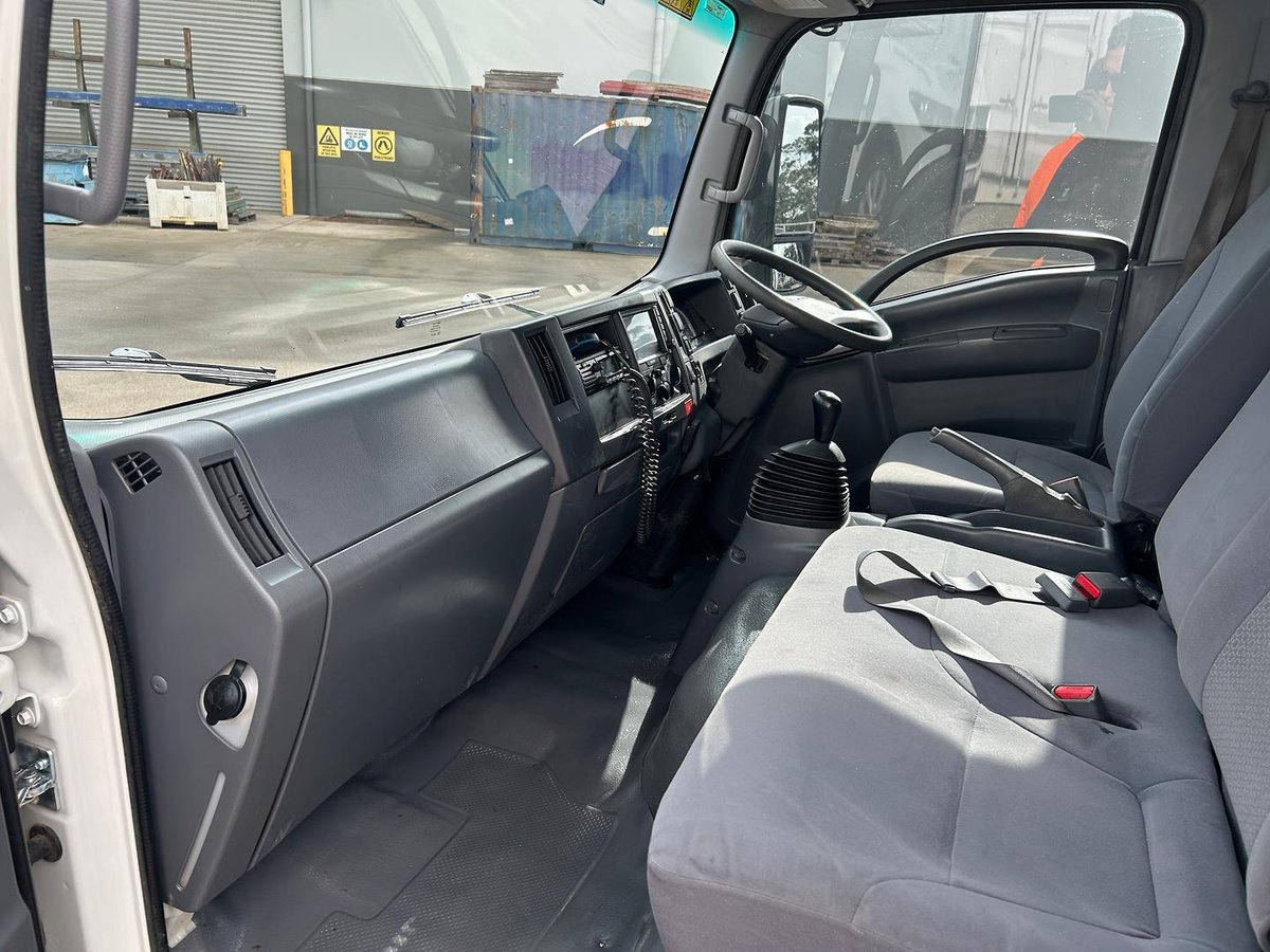 2019 Isuzu N Series NNR 55/45-150 image 15