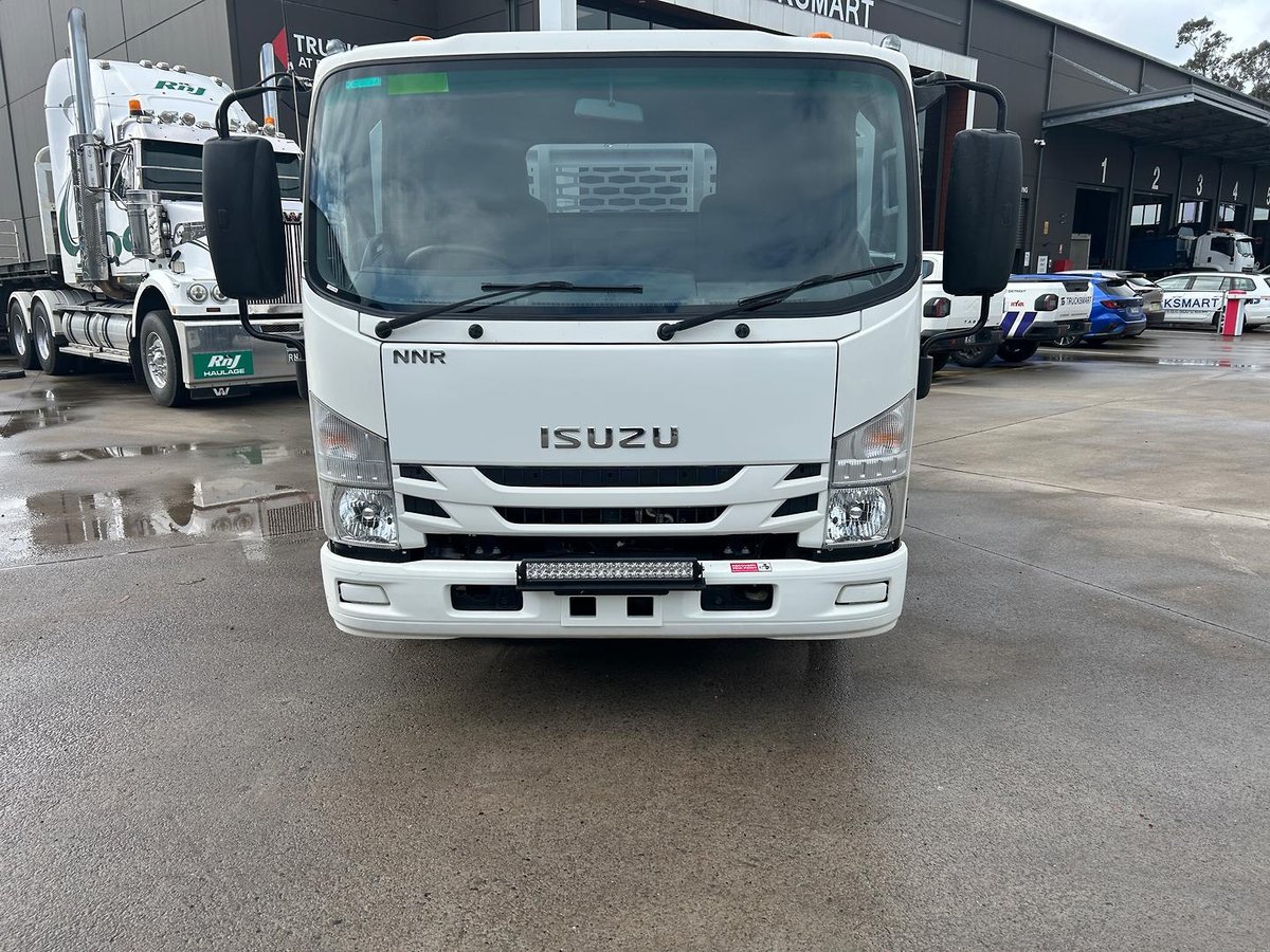 2019 Isuzu N Series NNR 55/45-150 image 2
