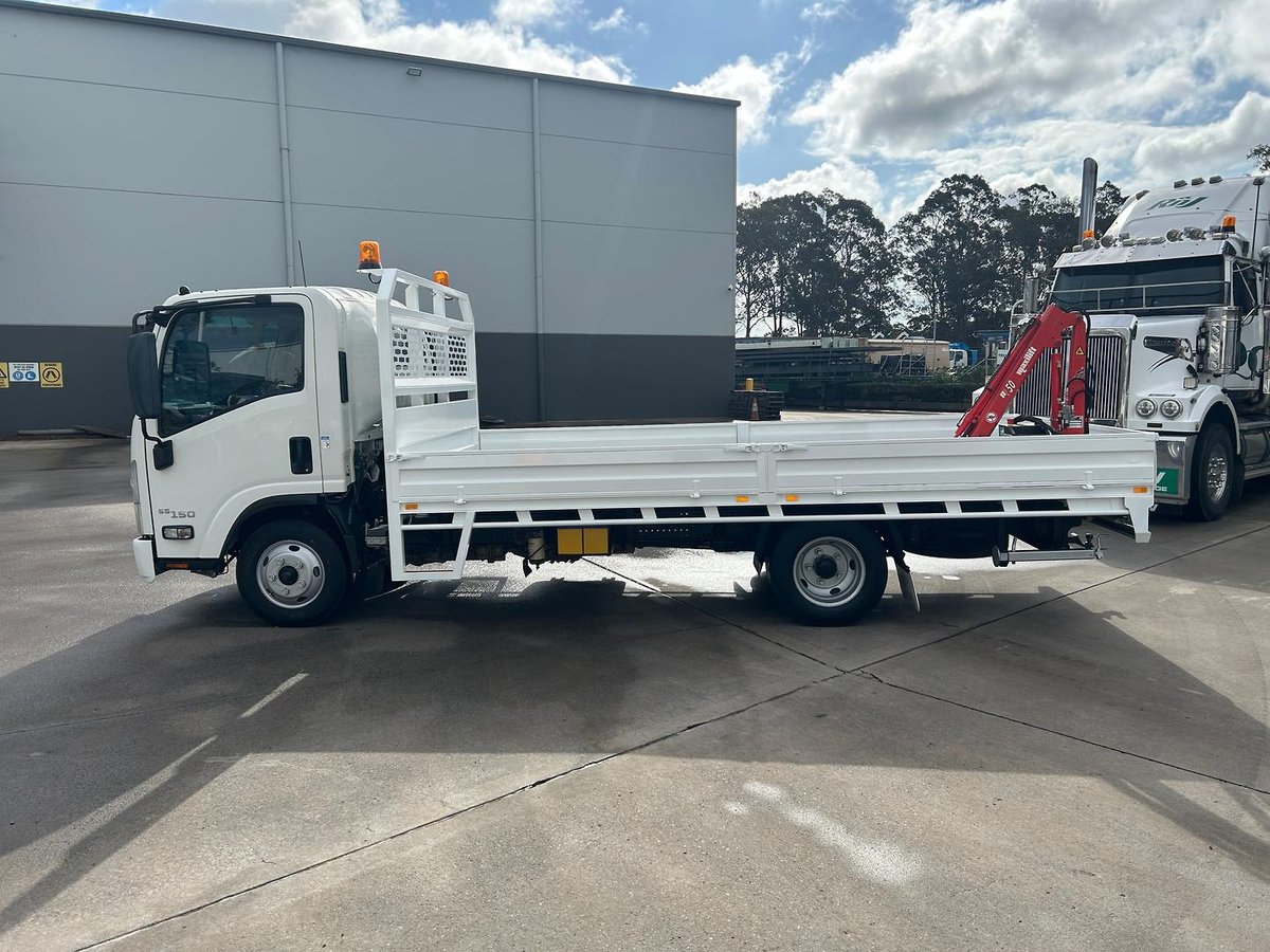 2019 Isuzu N Series NNR 55/45-150 image 5