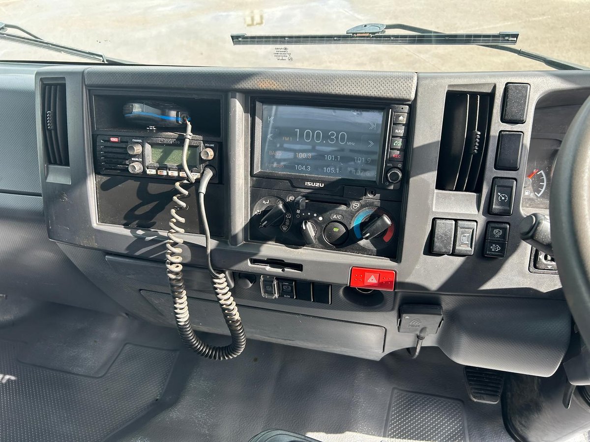 2019 Isuzu N Series NNR 55/45-150 image 14