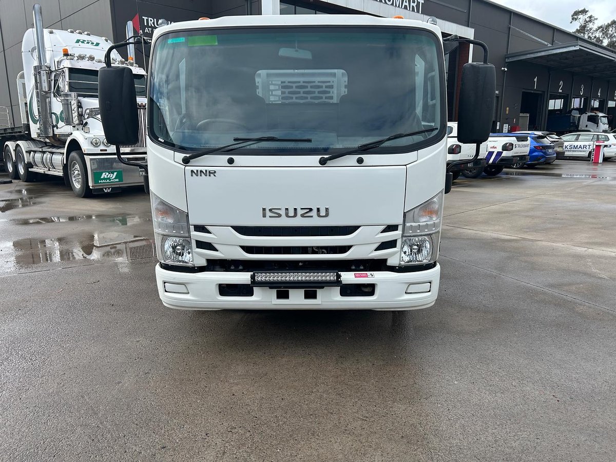 2019 Isuzu N Series NNR 55/45-150 image 2