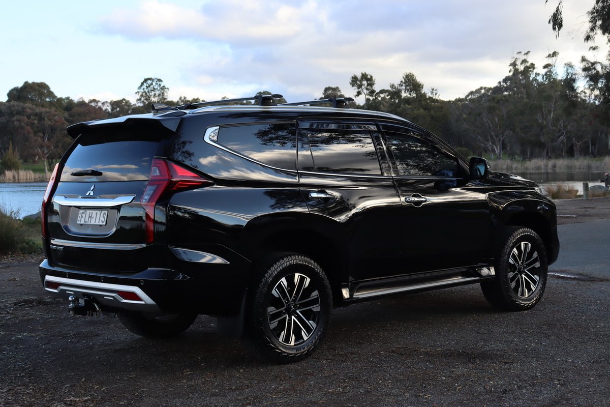 2021 Mitsubishi Pajero GLS NX MY21 4X4 Dual Range image 7
