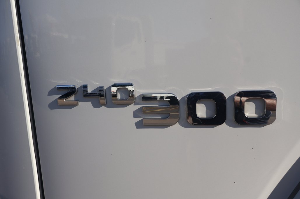 2018 ISUZU FVL 240-300 image 16