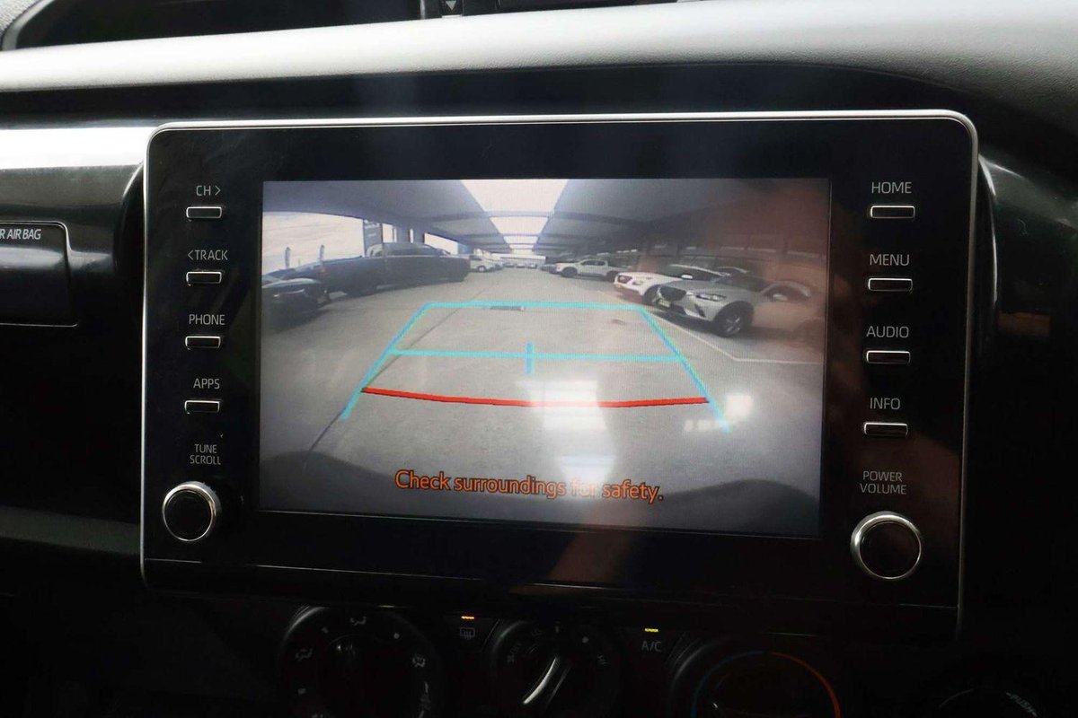 2022 Toyota Hilux SR GUN126R 4X4 Dual Range image 14