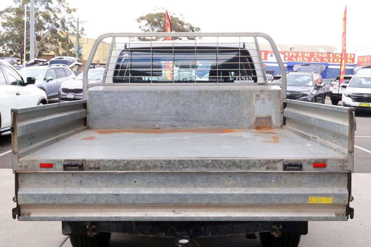 2022 Toyota Hilux SR GUN126R 4X4 Dual Range image 25