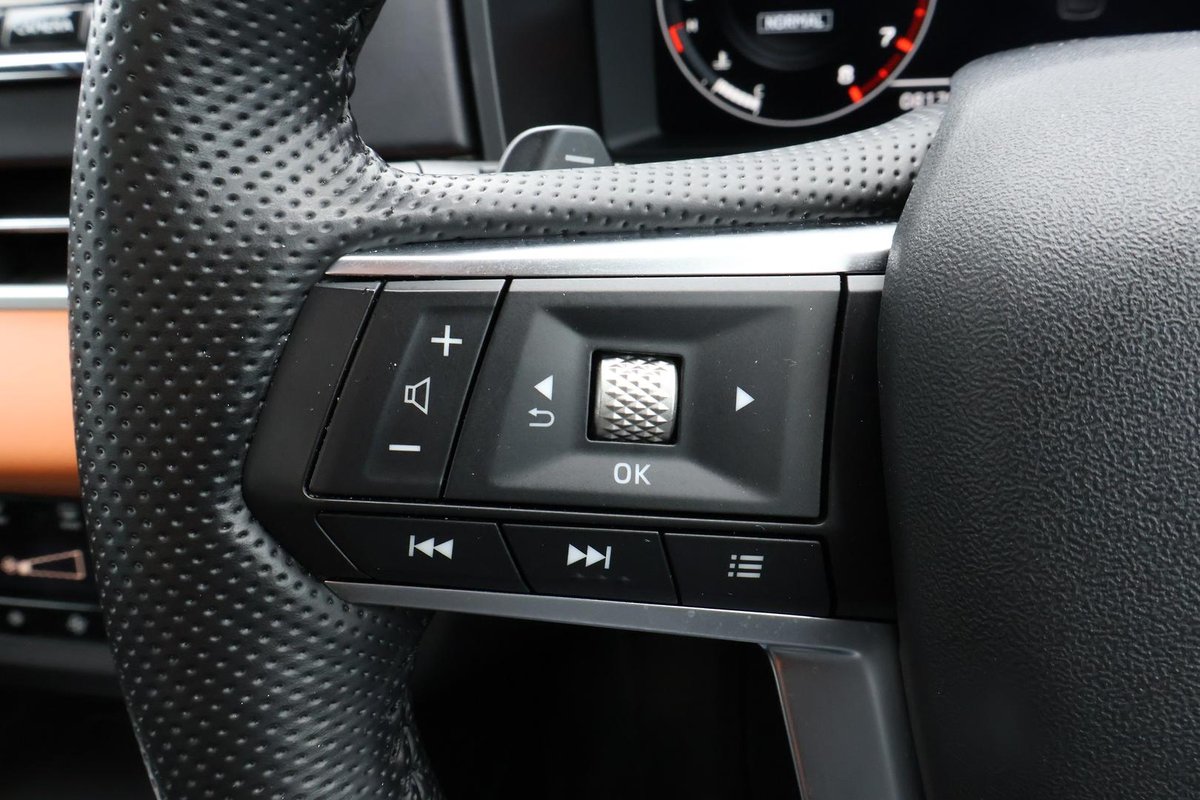 2023 Mitsubishi Outlander Exceed Tourer ZM MY23 AWD image 35