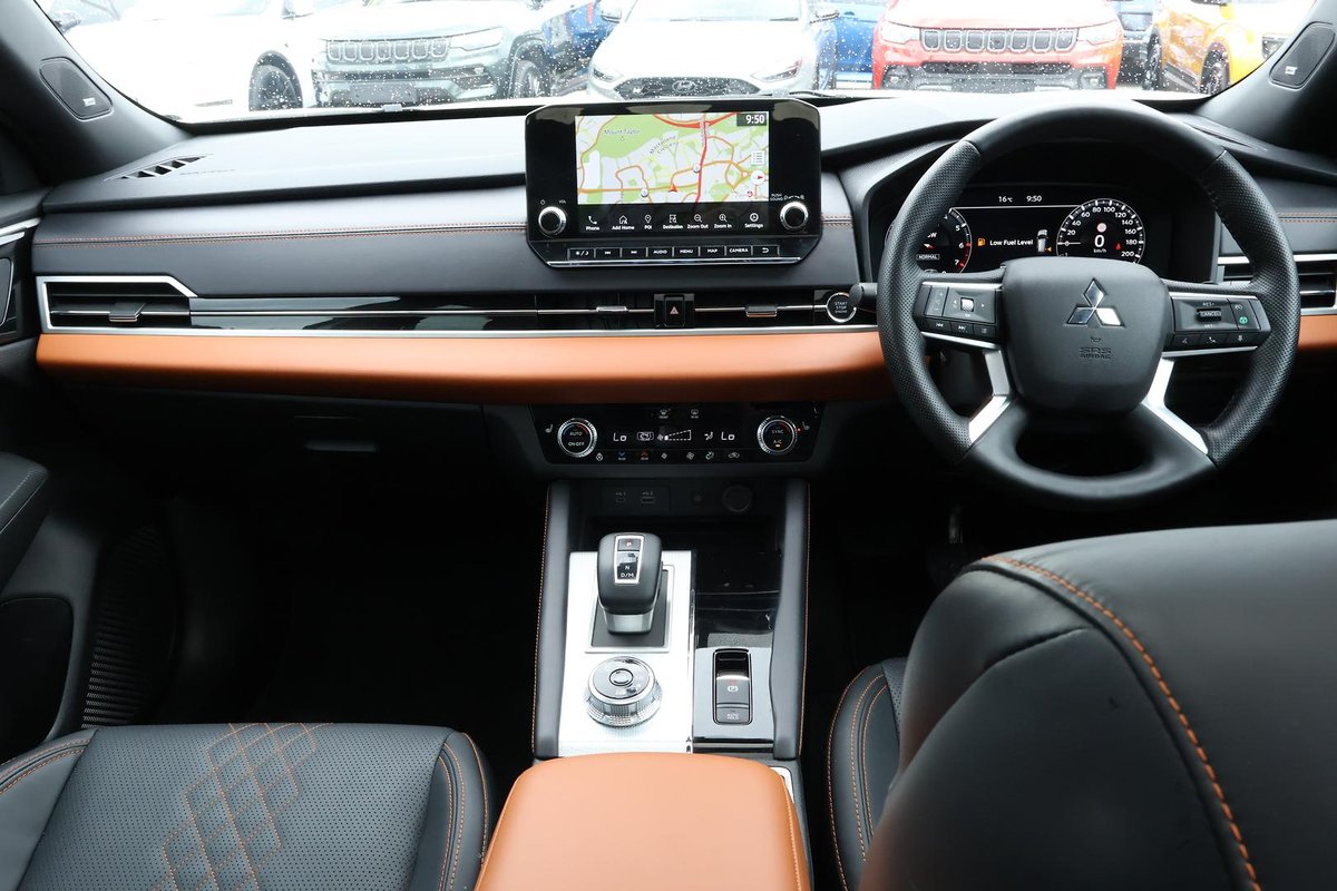 2023 Mitsubishi Outlander Exceed Tourer ZM MY23 AWD image 22