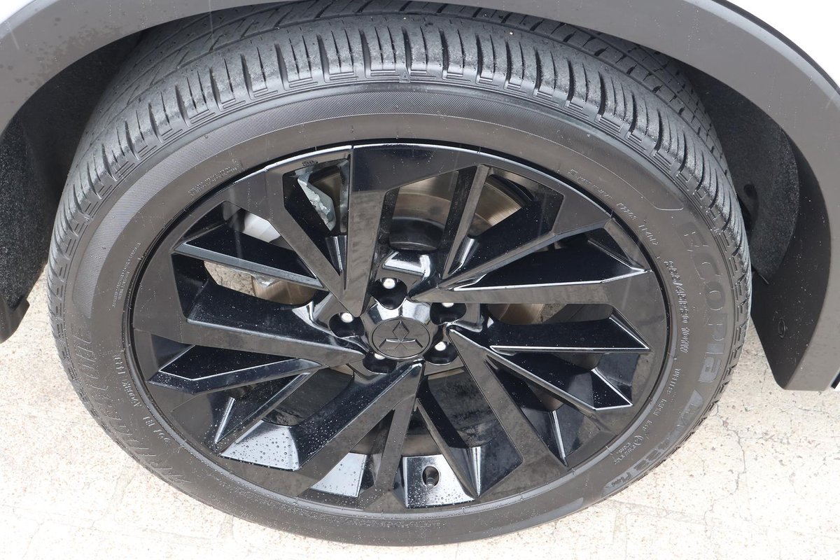 2023 Mitsubishi Outlander Exceed Tourer ZM MY23 AWD image 34