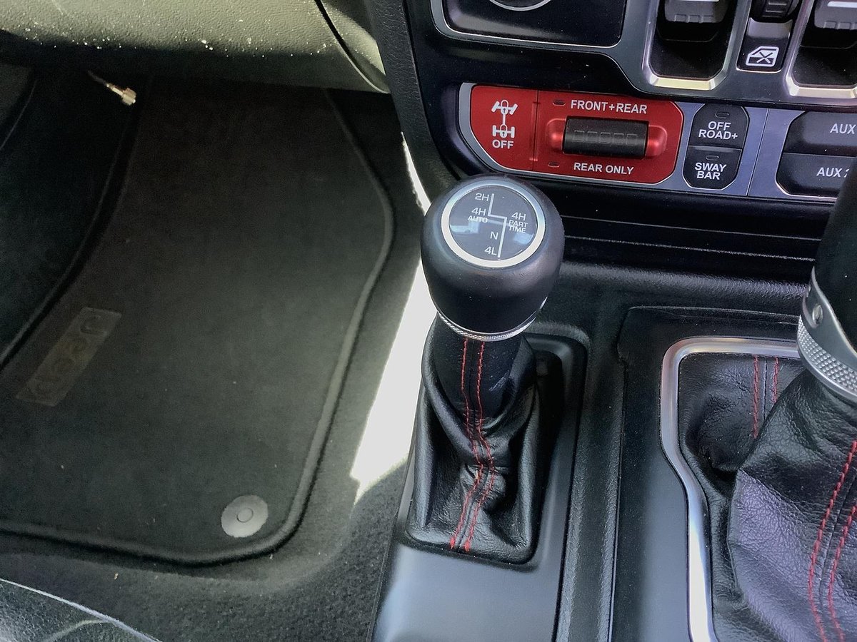 2022 Jeep Gladiator Rubicon JT MY22 4X4 Dual Range image 42
