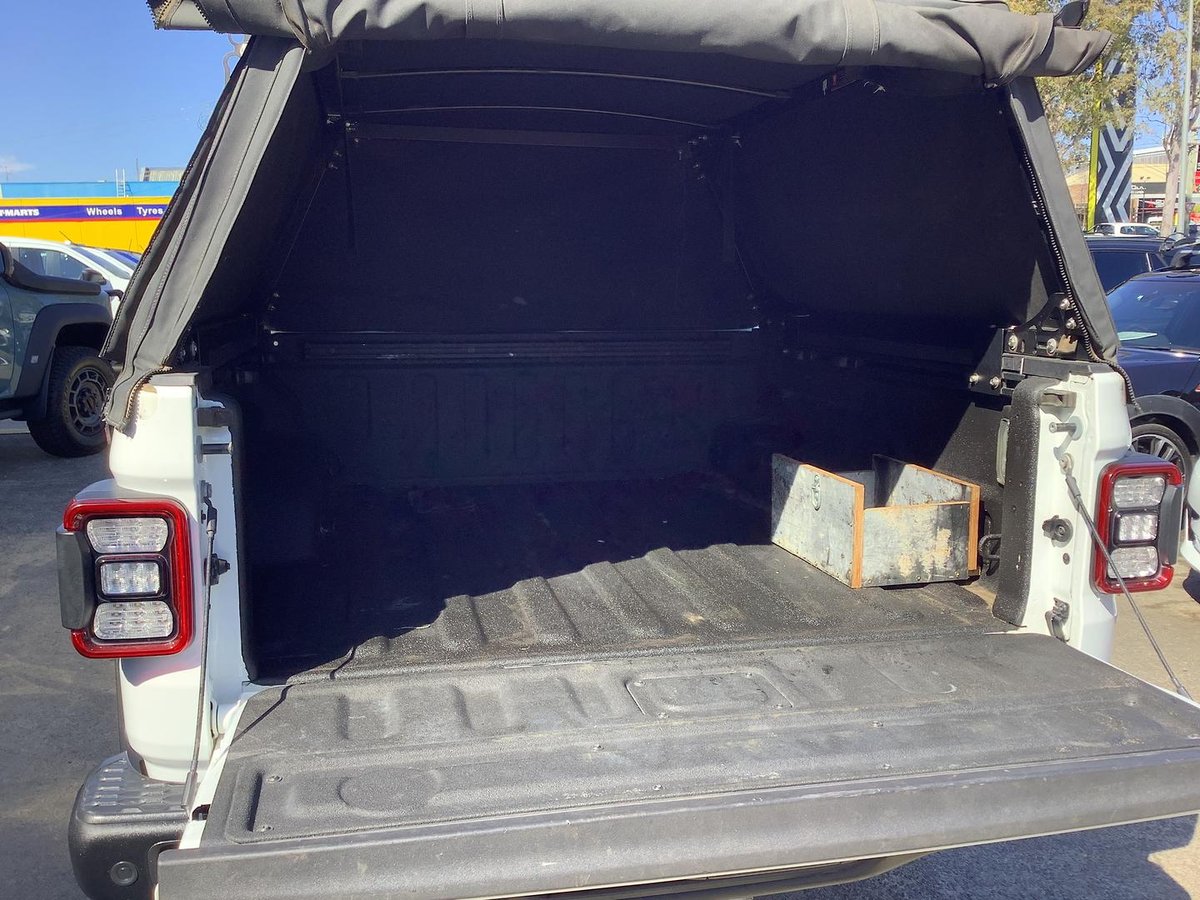 2022 Jeep Gladiator Rubicon JT MY22 4X4 Dual Range image 16