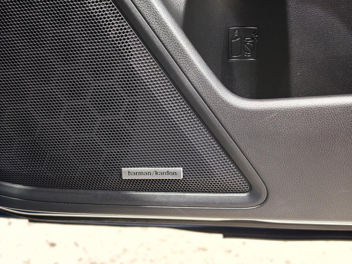 2023 Subaru Outback AWD Touring XT 50 Years Edition 6GEN MY23 AWD image 18