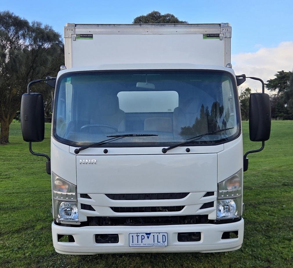 2021 Isuzu N Series NNR 45-150 image 3
