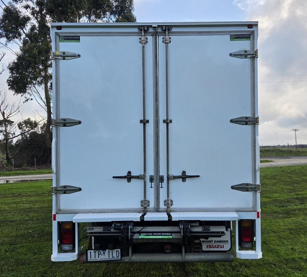 2021 Isuzu N Series NNR 45-150 image 5