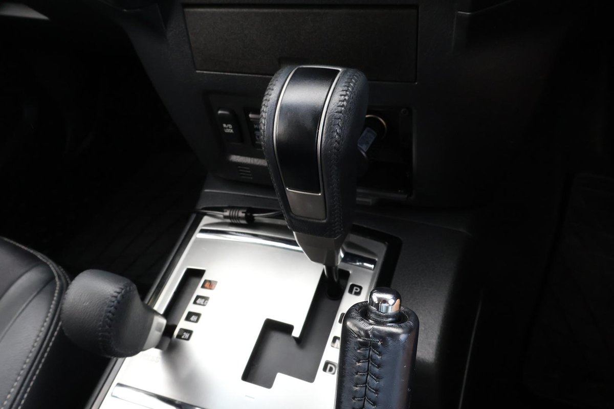 2019 Mitsubishi Pajero GLS NX MY20 4X4 Dual Range image 21