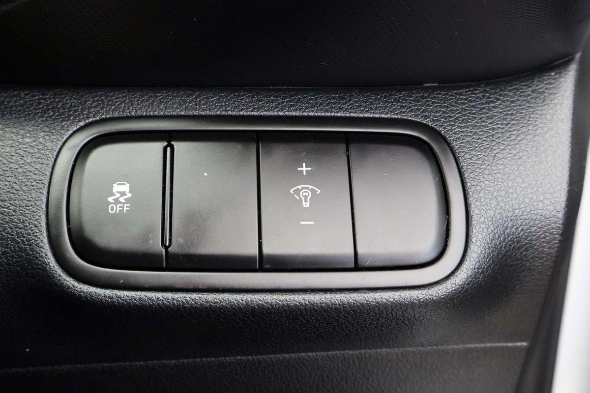 2025 Hyundai Venue QX.V5 MY25 image 20