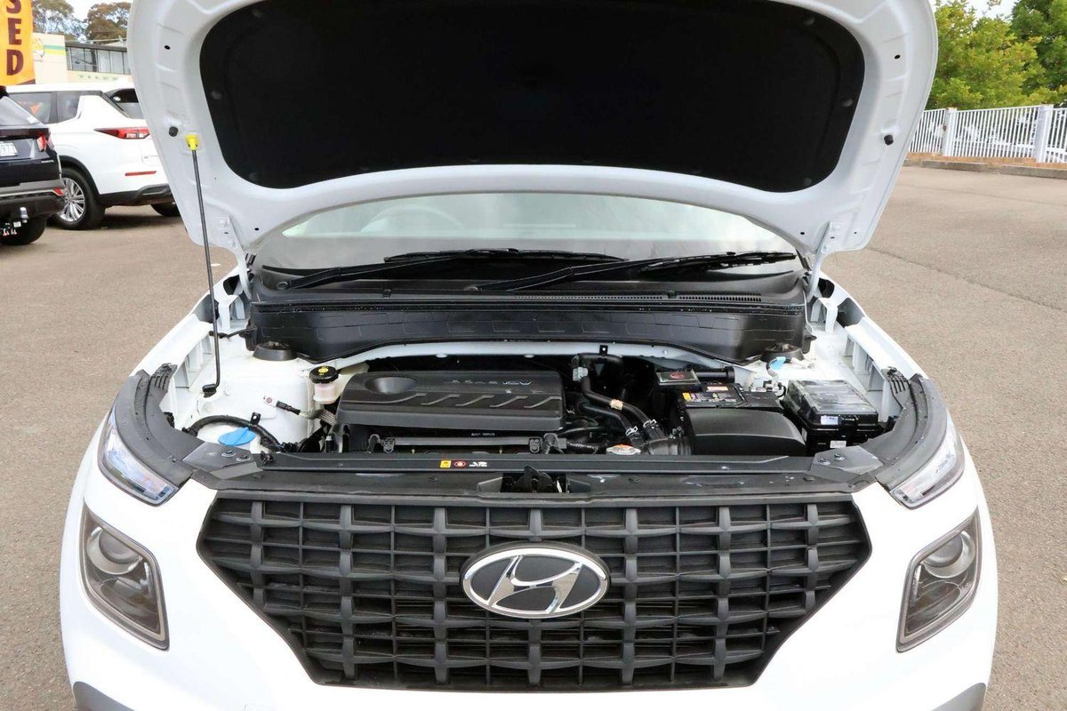 2025 Hyundai Venue QX.V5 MY25 image 25